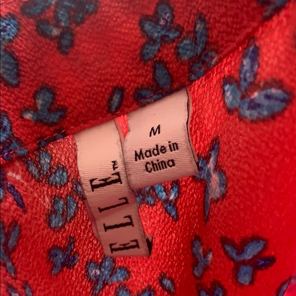 Top - Picture 2 of 3